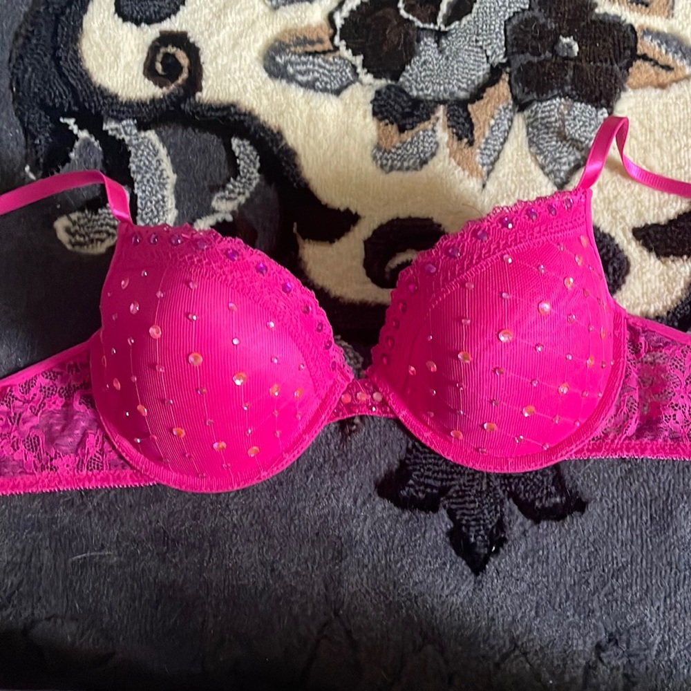 Pink lace and gemstone Bra